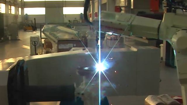 TIESSE ROBOT наплавка запорной арматуры 20111013_173017