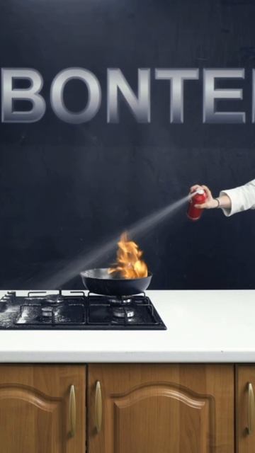 Все мы знаем: кухня — это не только запахи и уют, но и источник самых неожиданных «сюрпризов». смотреть онлайн