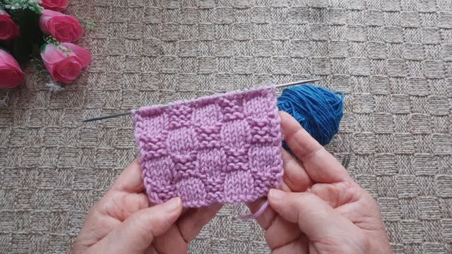 Очаровательный узор для кардигана, джемпера, шапки.. смотреть онлайн