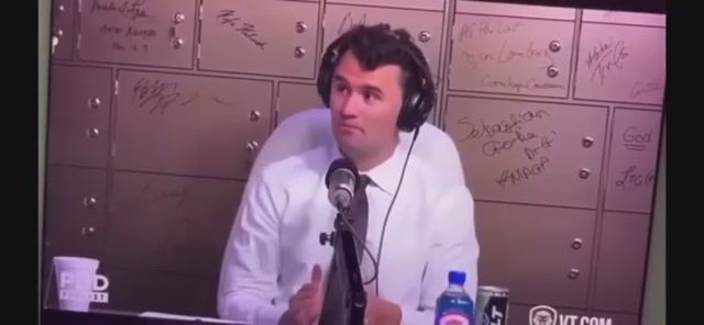 Скандальное интервью Чарли Кирка смотреть онлайн