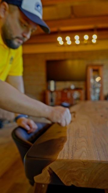 -Вы продаете барбекюшки? -И показываем. смотреть онлайн