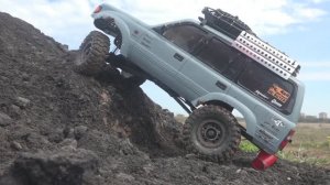 Land cruiser 80 на базе Axial.