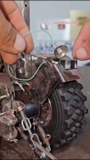 Когда руки растут из правильного места, то можно и машинку себе смастерить.