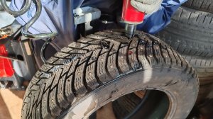 Дошиповка шин и разница между шипами с завода
