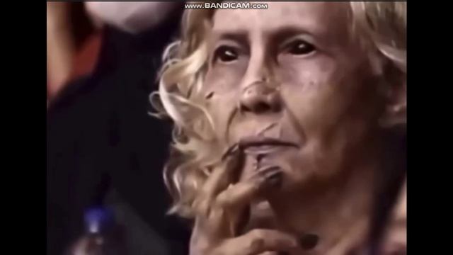 Что скрывается за внешностью этих людей? Это не люди, с ними происходит, что-то странное смотреть онлайн