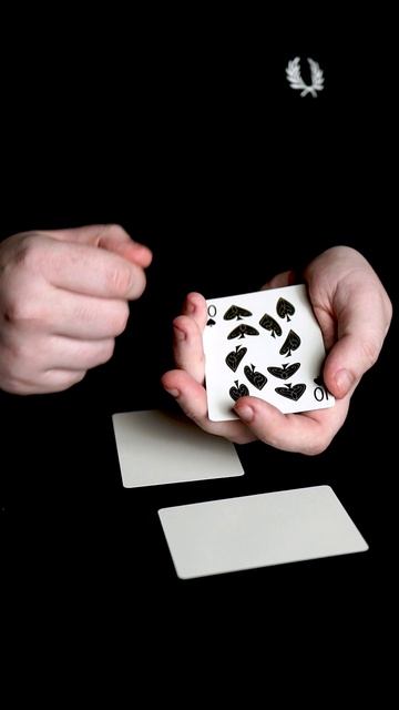 👀Гипнотический ФОКУС с картами! смотреть онлайн