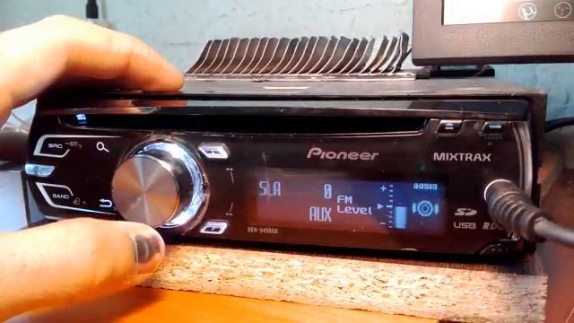 Обзор магнитолы Pioneer DEH-5450SD Часть2 настройки и параметры [get-save.com] смотреть онлайн