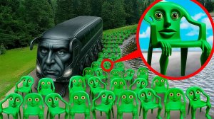 мой дрон снял RANG RING RENG BUS IRENG vs KARKIR в Реальной Жизни!