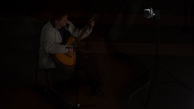 Среди камней