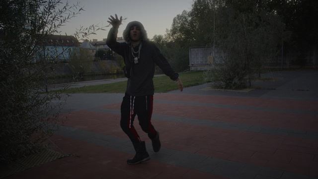 Уличные танцы Street dancing смотреть онлайн