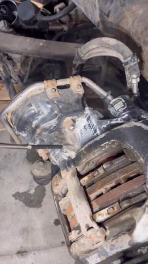 Как быстро и экономно нанести моющий состав на детали автомобиля 😎👍