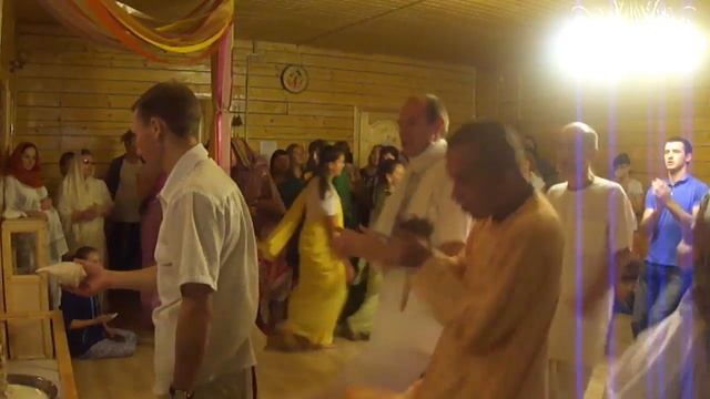 Джанмаштами - Абхишека (Вологда 2013)