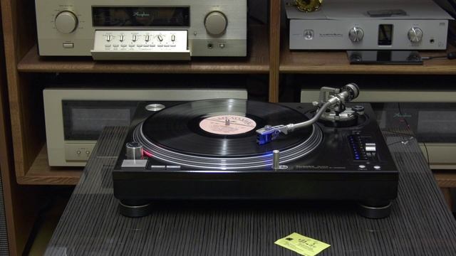 Technics SL-1200MK5G смотреть онлайн