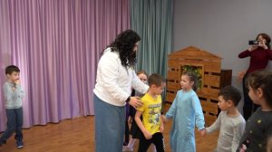 Марийская народная игра "Змейка"