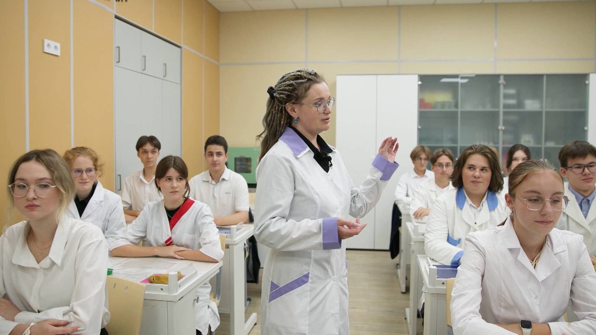 Ключ к профессии. Учитель смотреть онлайн