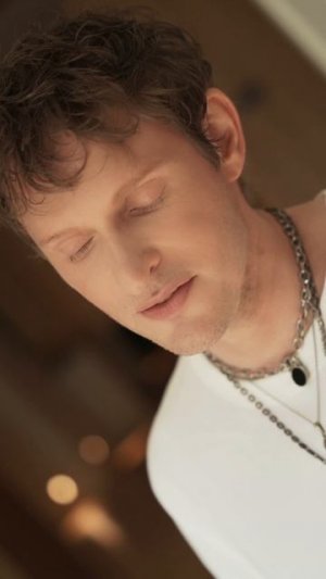 Revoльvers (Алексей Елистратов) - "Ни пуха ни пера"