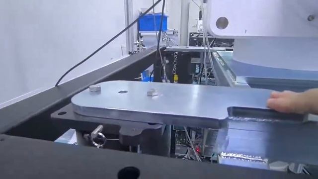 Встроенная пневматическая система виброизоляции BSEM-820 Scanning Electron Microscope смотреть онлайн