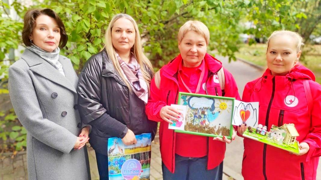 Поздравления ко Дню пожилого человека 2025