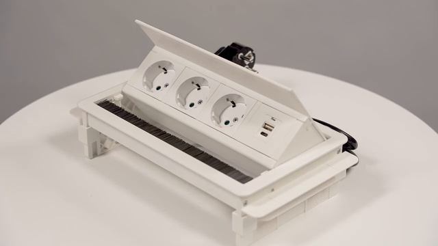 Встраиваемый настольный выдвижной розеточный блок C-Line — удобно и современно смотреть онлайн