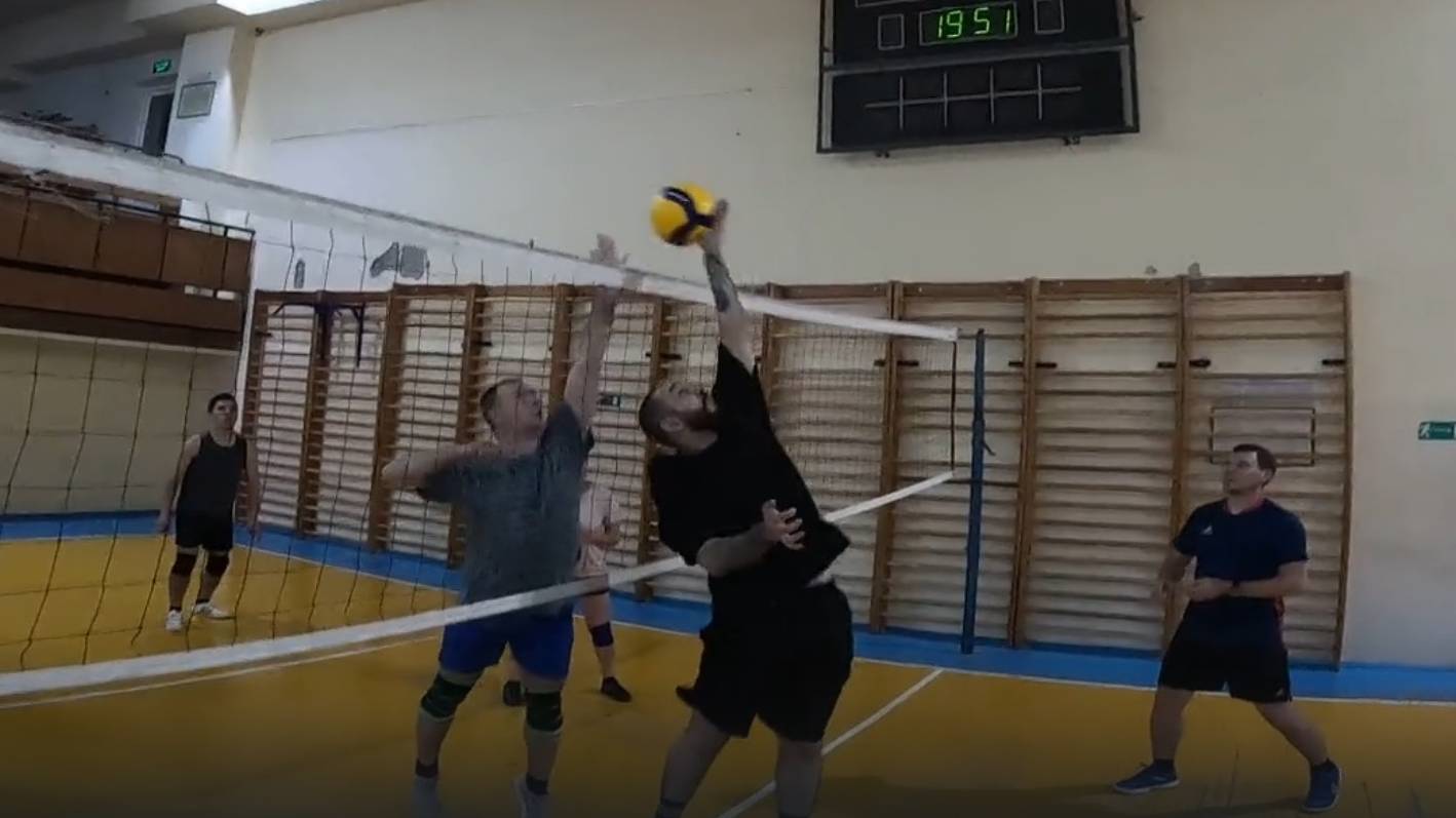 Атмосферный волейбол в РГУПСЕ 02.10.25 ч4