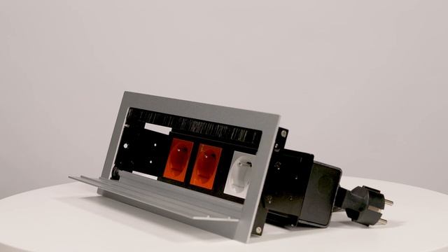 EKF - встраиваемый настольный лючок C-Line — стильное решение для вашего пространства смотреть онлайн