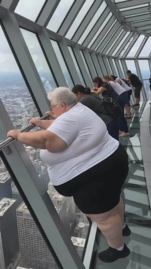 Узнали красоток?