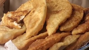 Хрустящие ЧЕБУРЕКИ на минералке...🌮🥛😋    Рецепт в описании ✍️