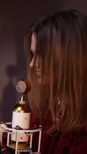 ШЁЛК - Ваня Дмитриенко поёт А. Квашеная 20251001 смотреть онлайн