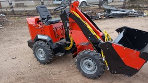 Самодельный минипогрузчик на гидроходу.