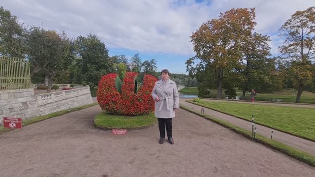 Прогулка по осеннему дворцовому парку в Гатчине!🍁🍂🍁 Ленинградская область.🍁 смотреть онлайн