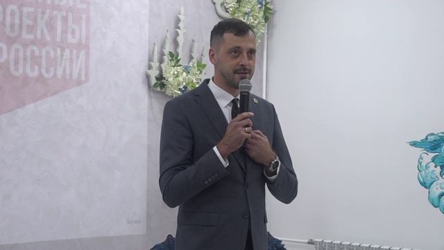 Чтение без границ: в Амурске открыли современную модельную библиотеку смотреть онлайн