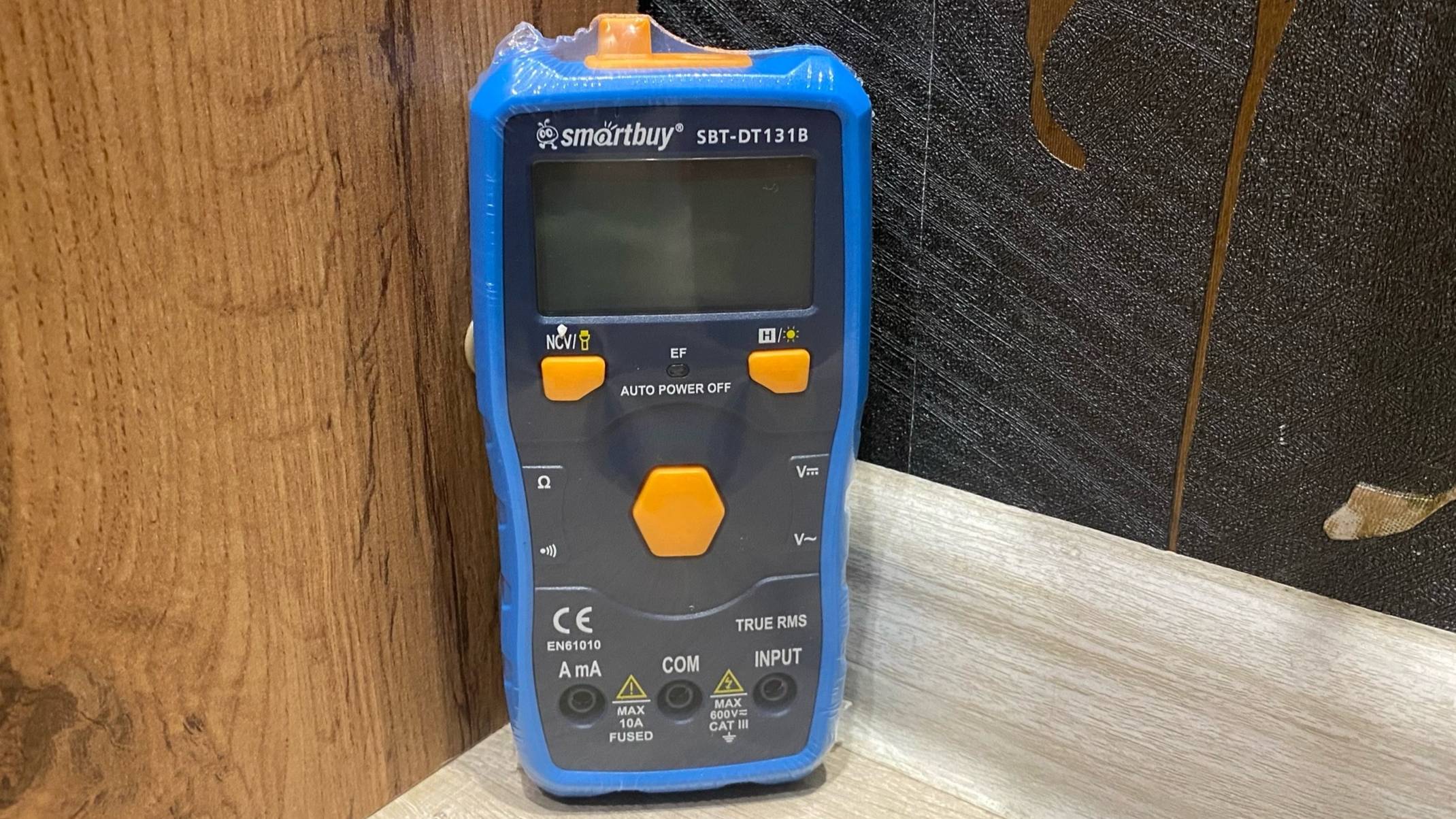 Распаковка и обзор мультиметра Smartbuy Tools DT131B смотреть онлайн