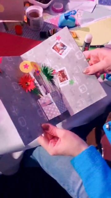 Выездной мастер-класс «Объёмная открытка Pop-Up” от студии Задело в Санкт-Петербурге