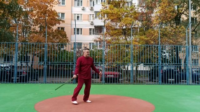 Разминка со стальным кнутом Цинь Цюн (5)