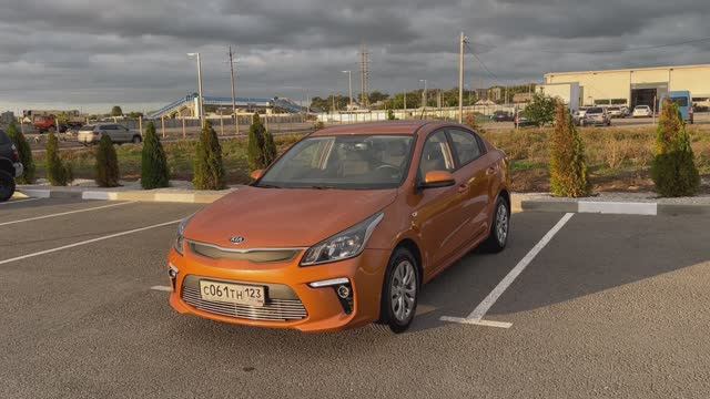 Обзор Kia Rio 4 в Симферополе