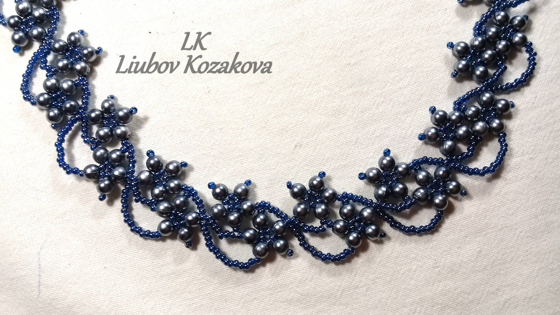 Колье из кристаллов (25)/Колье из бисера/Мастер Класс смотреть онлайн