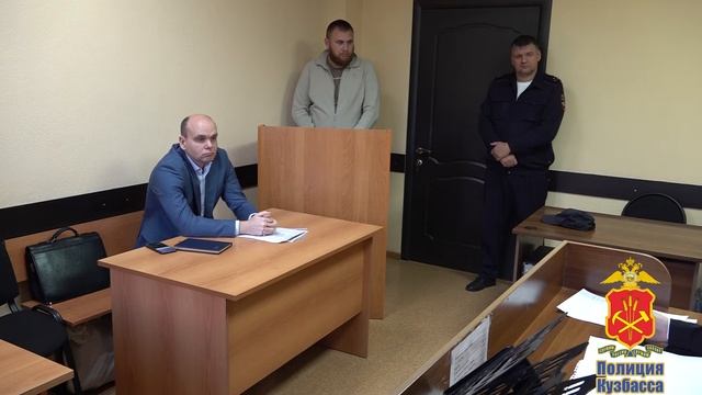 В Прокопьевске на 15 суток арестован водитель, севший за руль и лишенный права управления смотреть онлайн