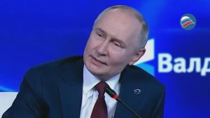 Путин случайно назвал себя главой ЦРУ, обсуждая секретные документы