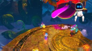 Робот Astro Bot и хамелеон. Плестейшн 5