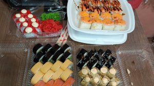 ВЛОГ : +19°С В ОКТЯБРЕ / КУПИЛА АНТИВОЗРАСТНОЙ КРЕМ / РОЛЛЫ /КРИСЛАЙФ