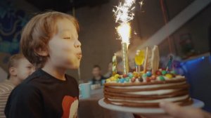 День рождения в парках виртуальной реальности MIR VR