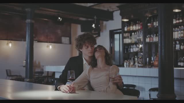 Я не танцую... и ревную