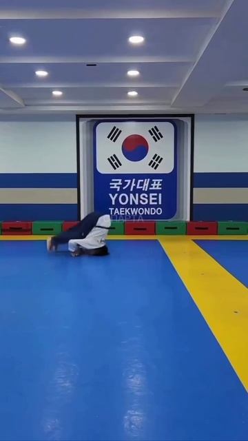 Идиотос 80+. Музыкальная пауза.