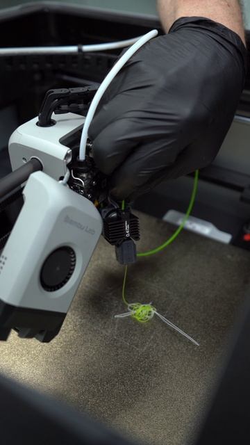 Как чистить сопло на 3D-принтерах Bambu Lab