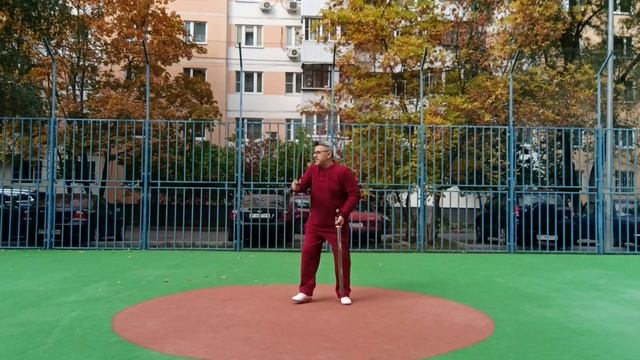 Разминка со стальным кнутом Цинь Цюн (4)