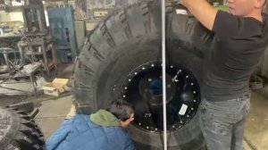 Трэколовская шина Арктика 1750х700х25.