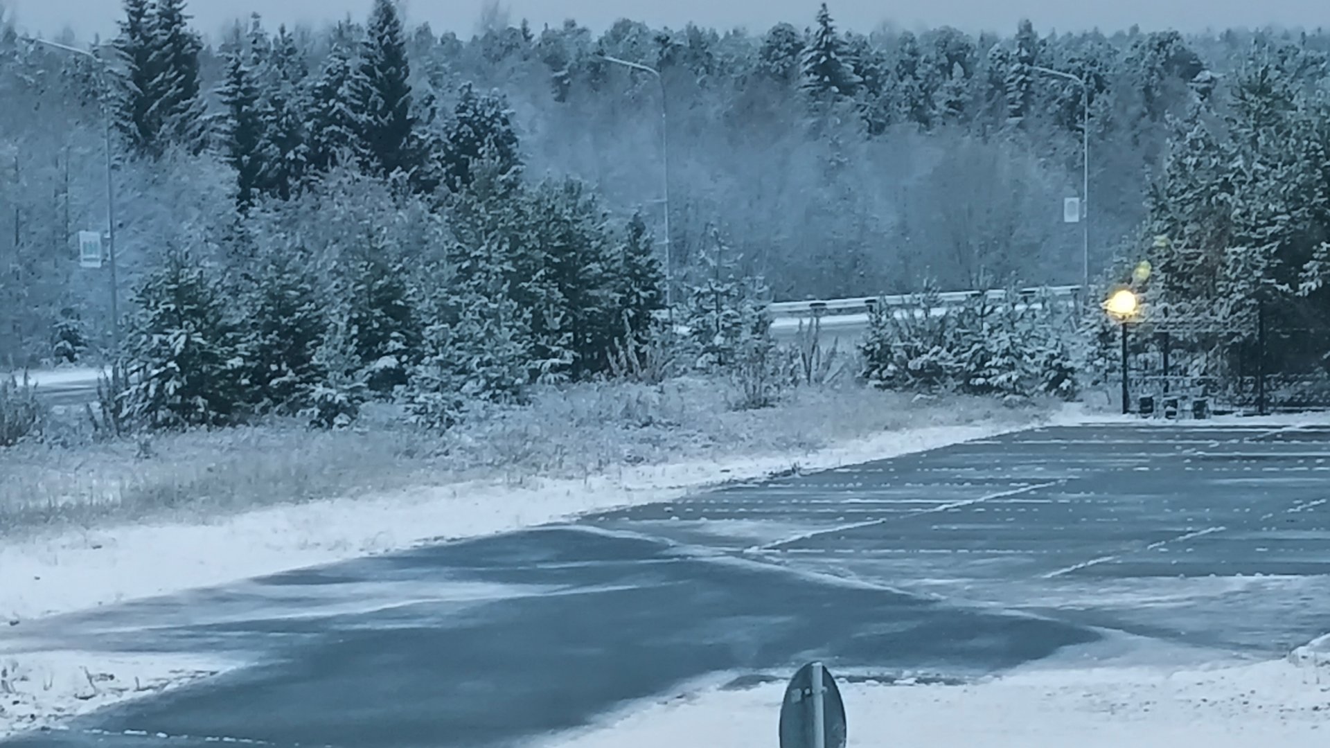 С ПЕРВЫМ СНЕГОМ 🌨️ смотреть онлайн