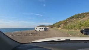 135 ч. Жизнь в караване у моря. Убрал из каравана духовку.