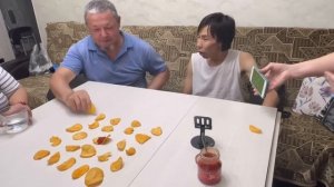 ЧИПС-ЧЕЛЛЕНДЖ!  МЫ СОБРАЛИ ВСЕ ЧИПСЫ! Кто съел ЧИПС С НАКАЗАНИЕМ?!