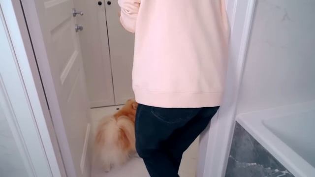 КУПАЮ КОШЕЧКУ БАТТЕРС В ВАННОЙ | ОДИН ДЕНЬ С БАТТЕРС | ВПЕРВЫЕ ЗА 2 ГОДА смотреть онлайн